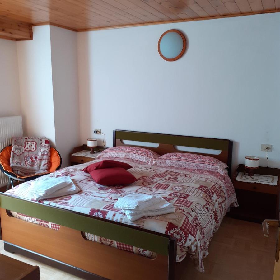 Il Nido Apartamento Tonadico Exterior foto